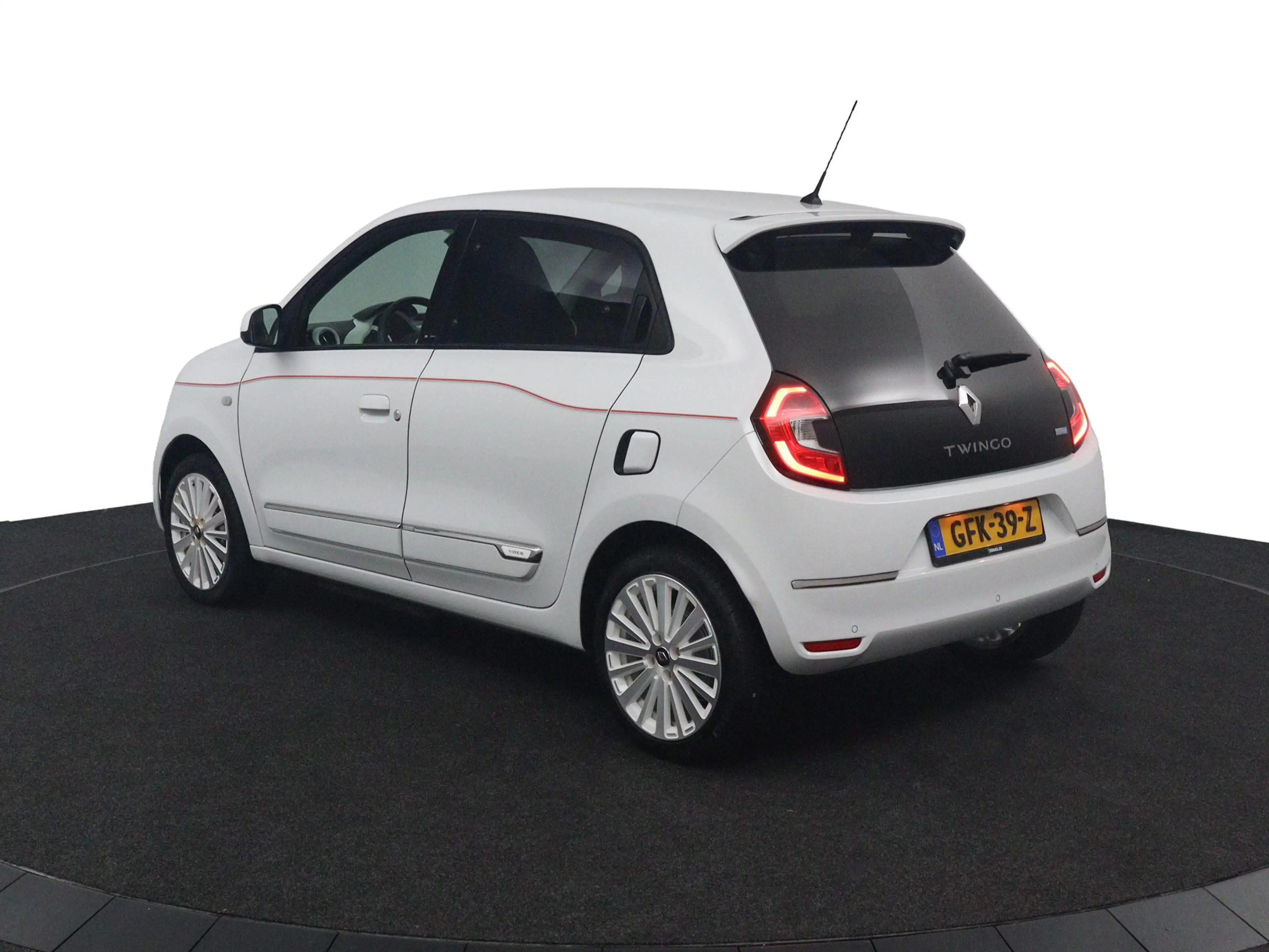 Renault Twingo Z.E. R80 Série Limitée Vibes | Achteruitrijcamera — photo 3