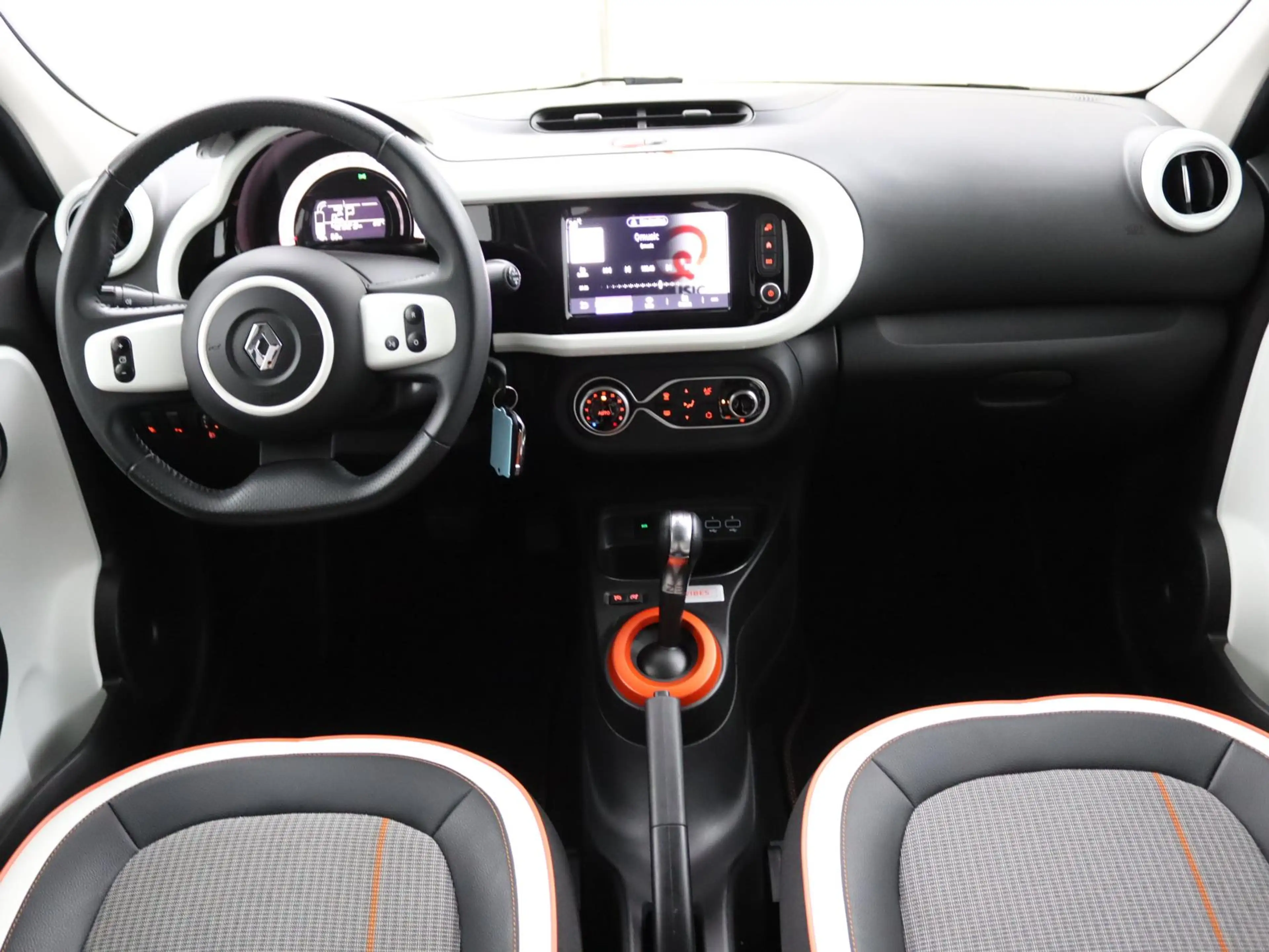 Renault Twingo Z.E. R80 Série Limitée Vibes | Achteruitrijcamera — photo 15