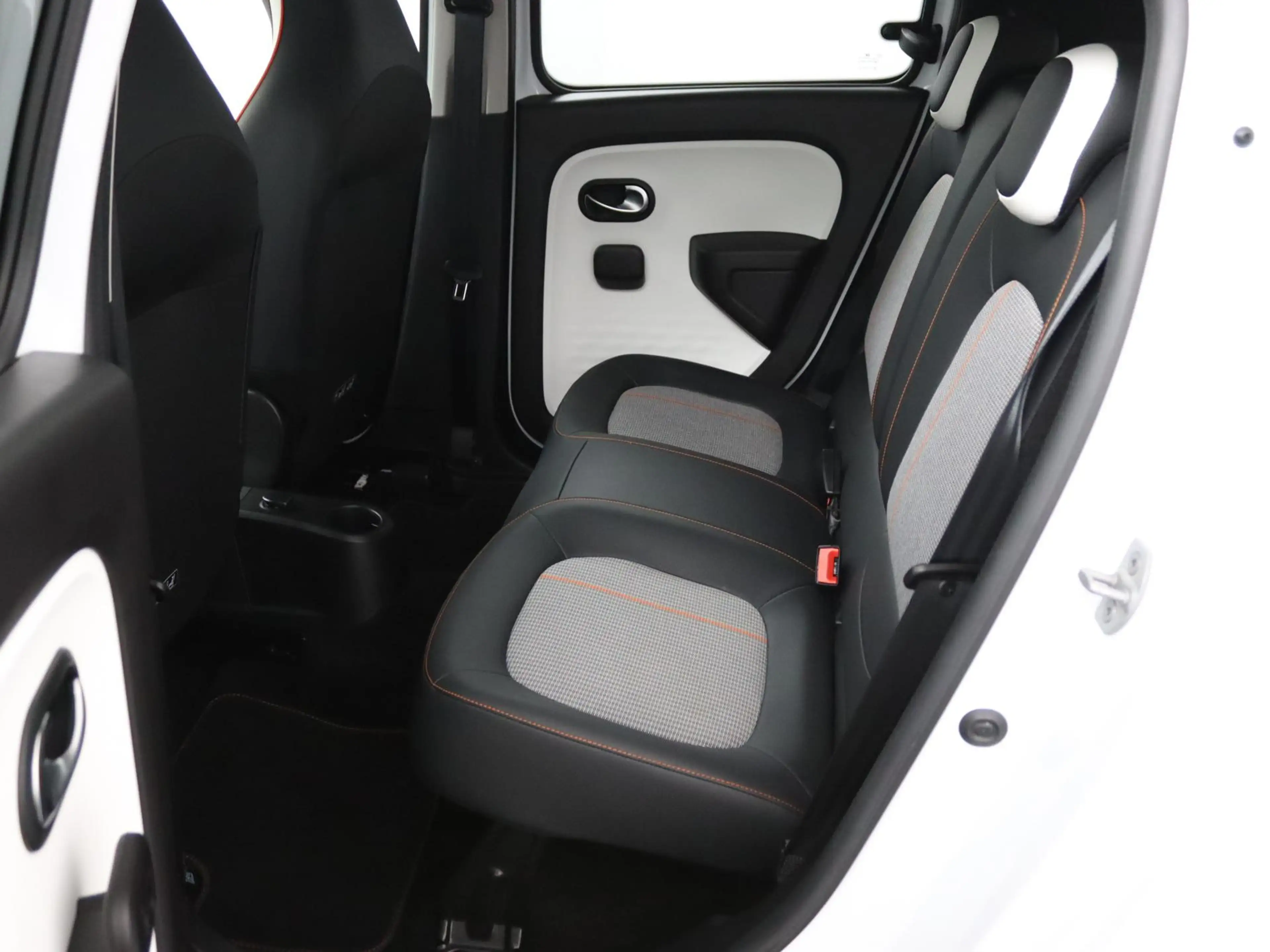 Renault Twingo Z.E. R80 Série Limitée Vibes | Achteruitrijcamera — photo 14