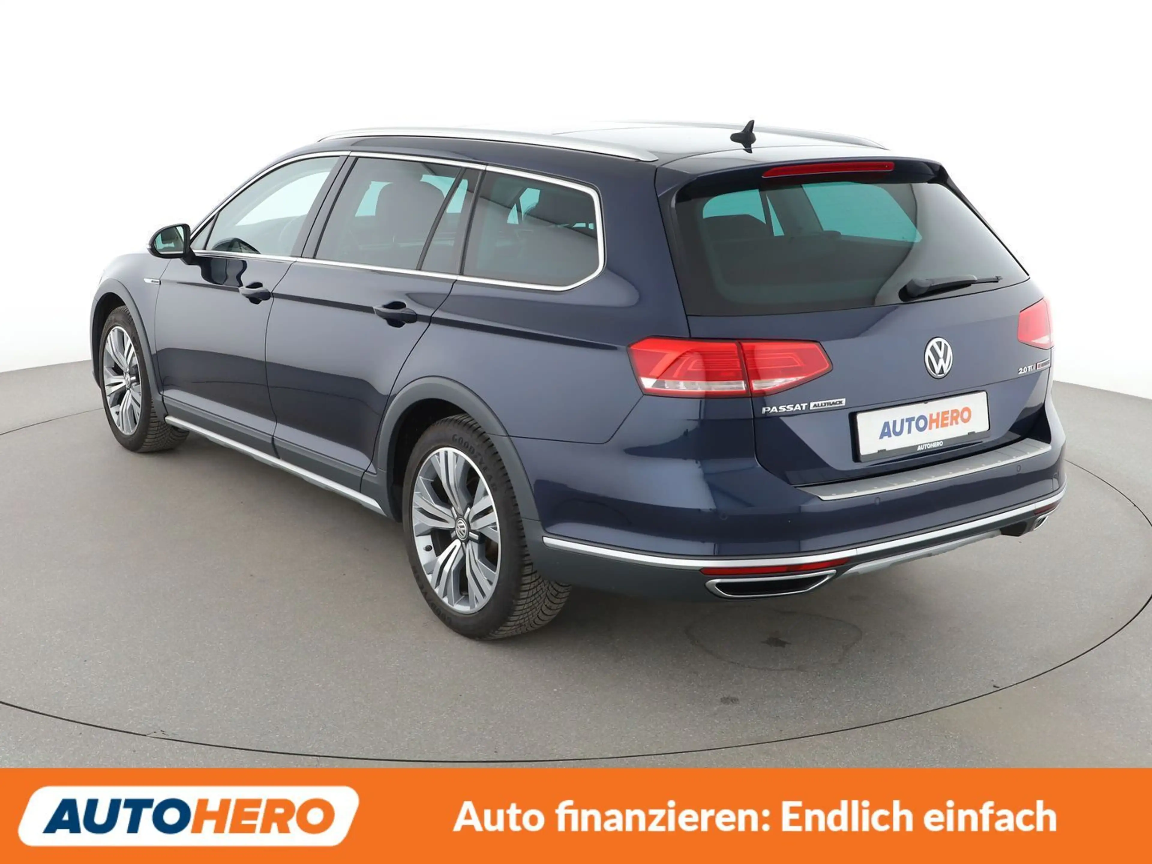 Volkswagen Passat Alltrack 2.0 TDI 4Motion BMT Aut.*LED*ACC*CAM*DYNAUDIO*SHZ* — photo 4