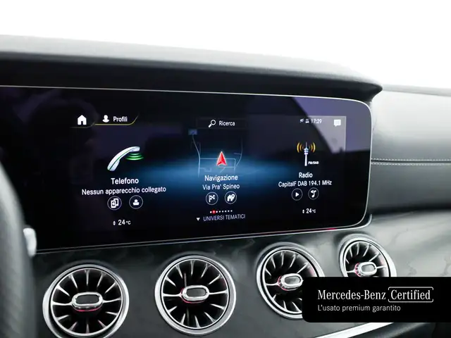 Mercedes-Benz E-Class view 14