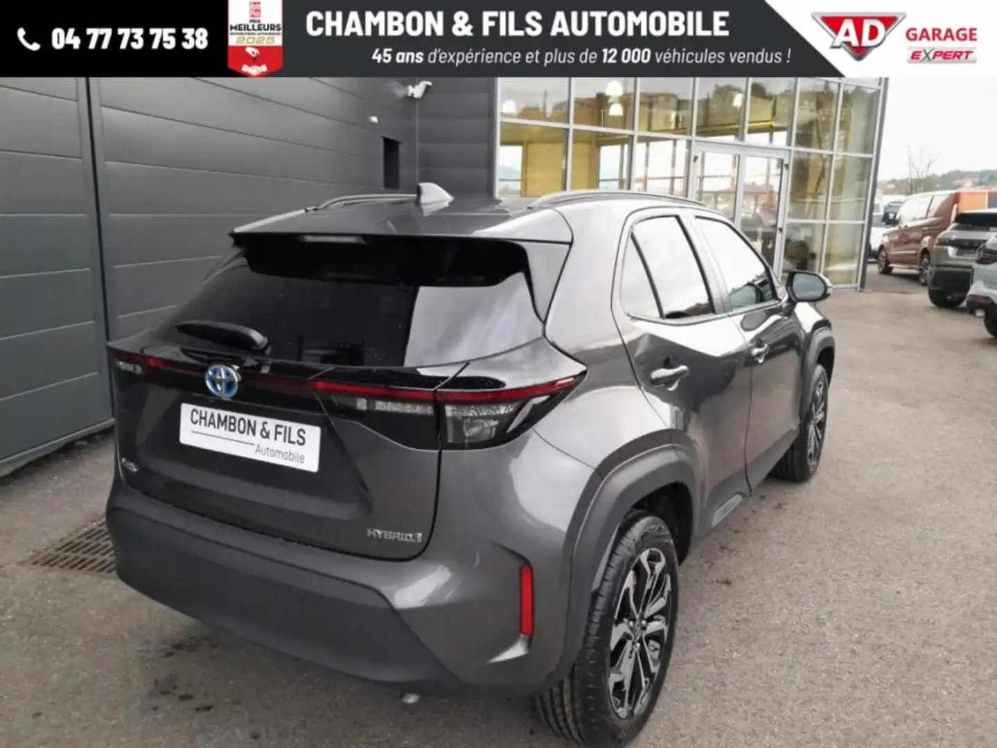 Toyota Yaris Cross HYBRIDE hybrid 130h 2WD Design Pack Cargo Grey - 2