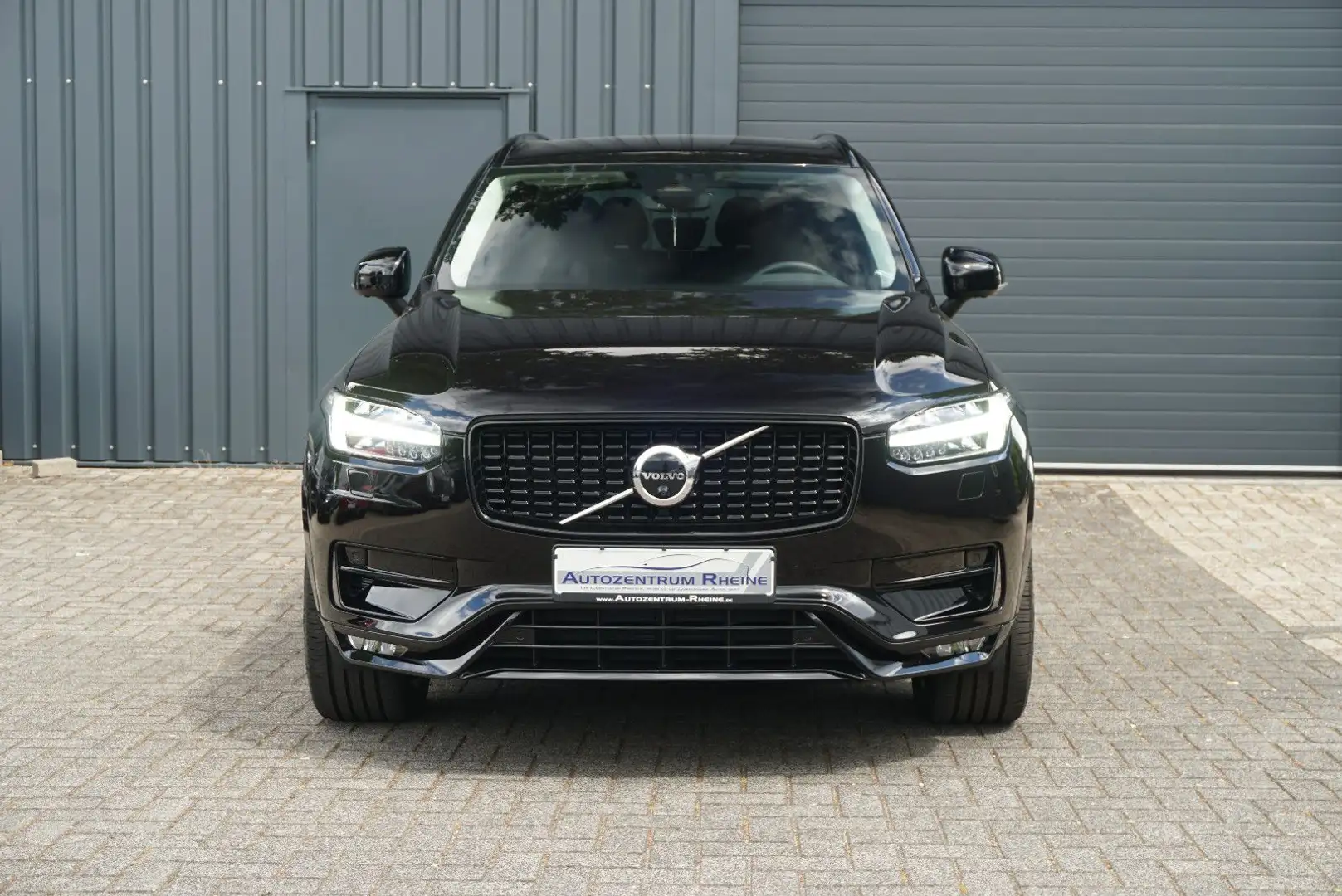 Volvo XC90 R Design AWD ACC 360° 7-Sitze LED H&K SHZ Nero - 2