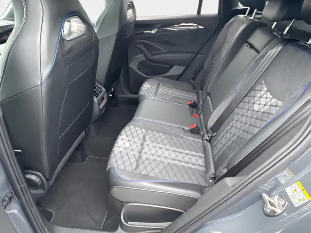 Volkswagen Tiguan R-Line People PLUG-IN+PANO+AHK+HD MATRIX+NAVI+B... Ansicht 26