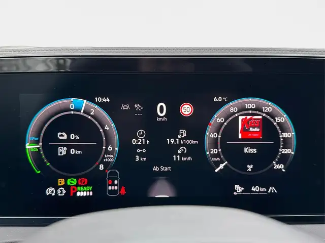 Volkswagen Tiguan R-Line People PLUG-IN+PANO+AHK+HD MATRIX+NAVI+B... Ansicht 21