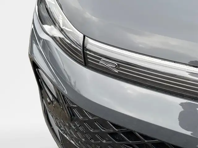 Volkswagen Tiguan R-Line People PLUG-IN+PANO+AHK+HD MATRIX+NAVI+B... Ansicht 9
