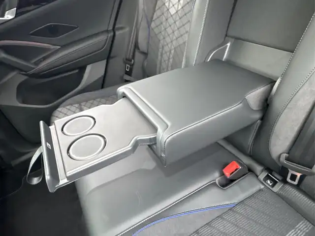 Volkswagen Tiguan R-Line People PLUG-IN+PANO+AHK+HD MATRIX+NAVI+B... Ansicht 29
