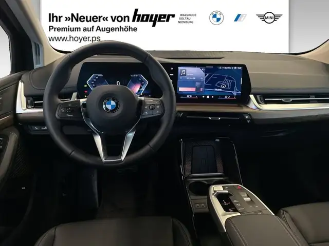 BMW 2 Series view 5