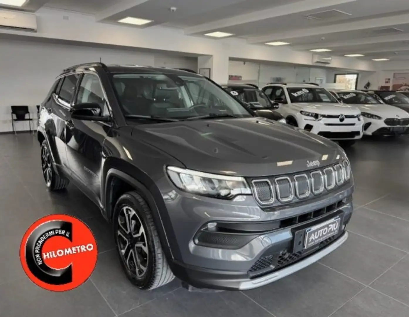 Jeep Compass 1.6 Multijet II 130 CV Limited Grau - 1