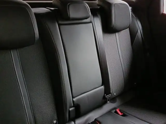 Peugeot 3008 view 15