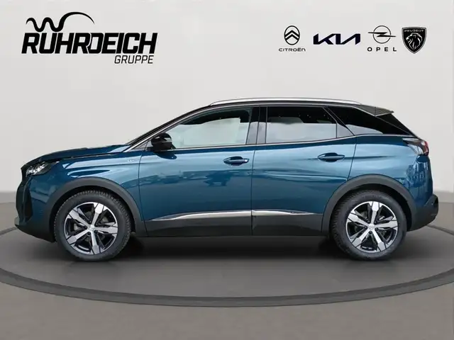 Peugeot 3008 view 2