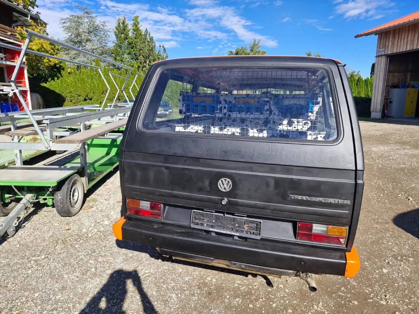 Volkswagen Transporter 9-Sitzer Caravelle Black - 2