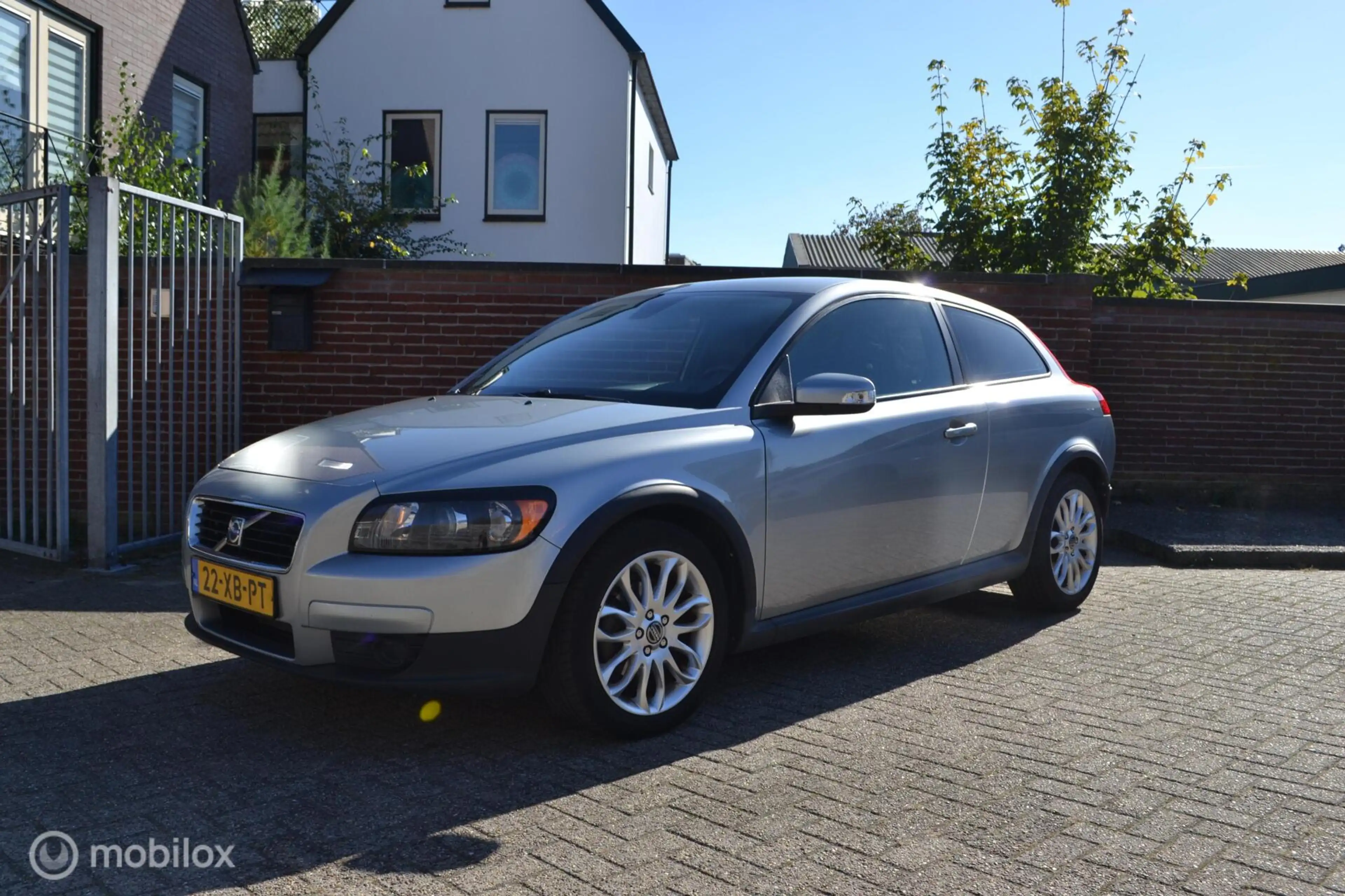 Volvo C30 1.6 Summum | Stoelverw. | Parkeersensoren | Climat — photo 2