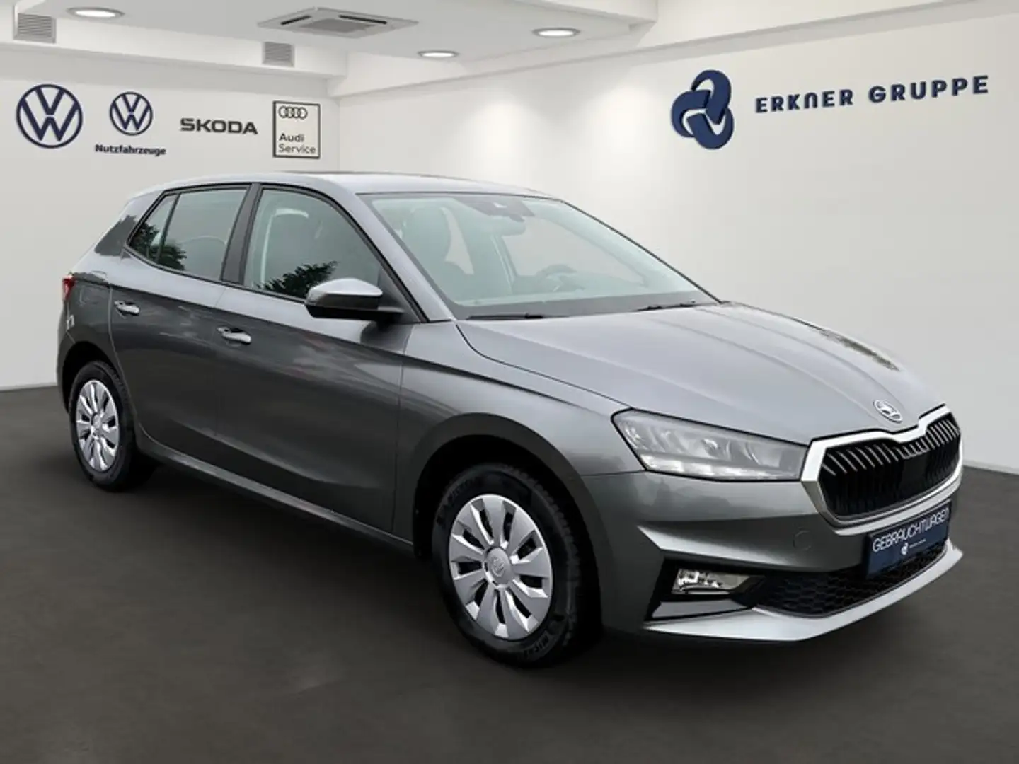 Skoda Fabia 1.0l Essence Bluetooth+LED+PDC+++ Grau - 2