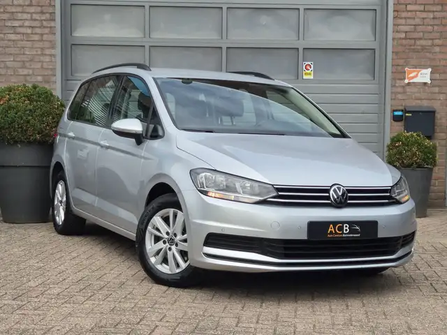 Volkswagen Touran 1.5 TSI Comfortline 7 persoons uitvoering! Lm velg