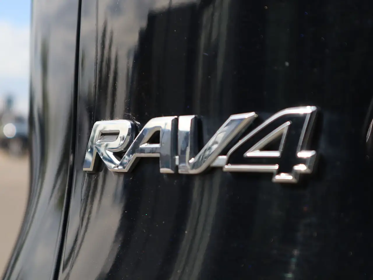 Toyota RAV 4 снимка Toyota RAV 4