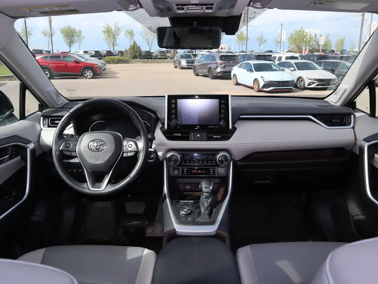 Toyota RAV 4 снимка Toyota RAV 4