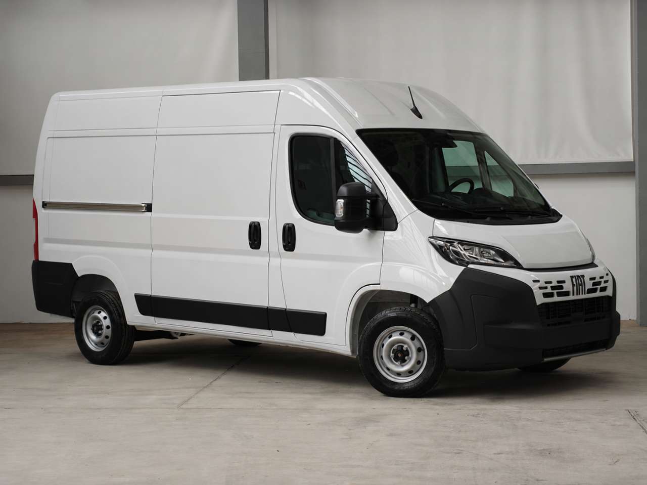 Fiat Ducato 33 L2H2 2.2 diesel 120cv Passo Medio Tetto Alto