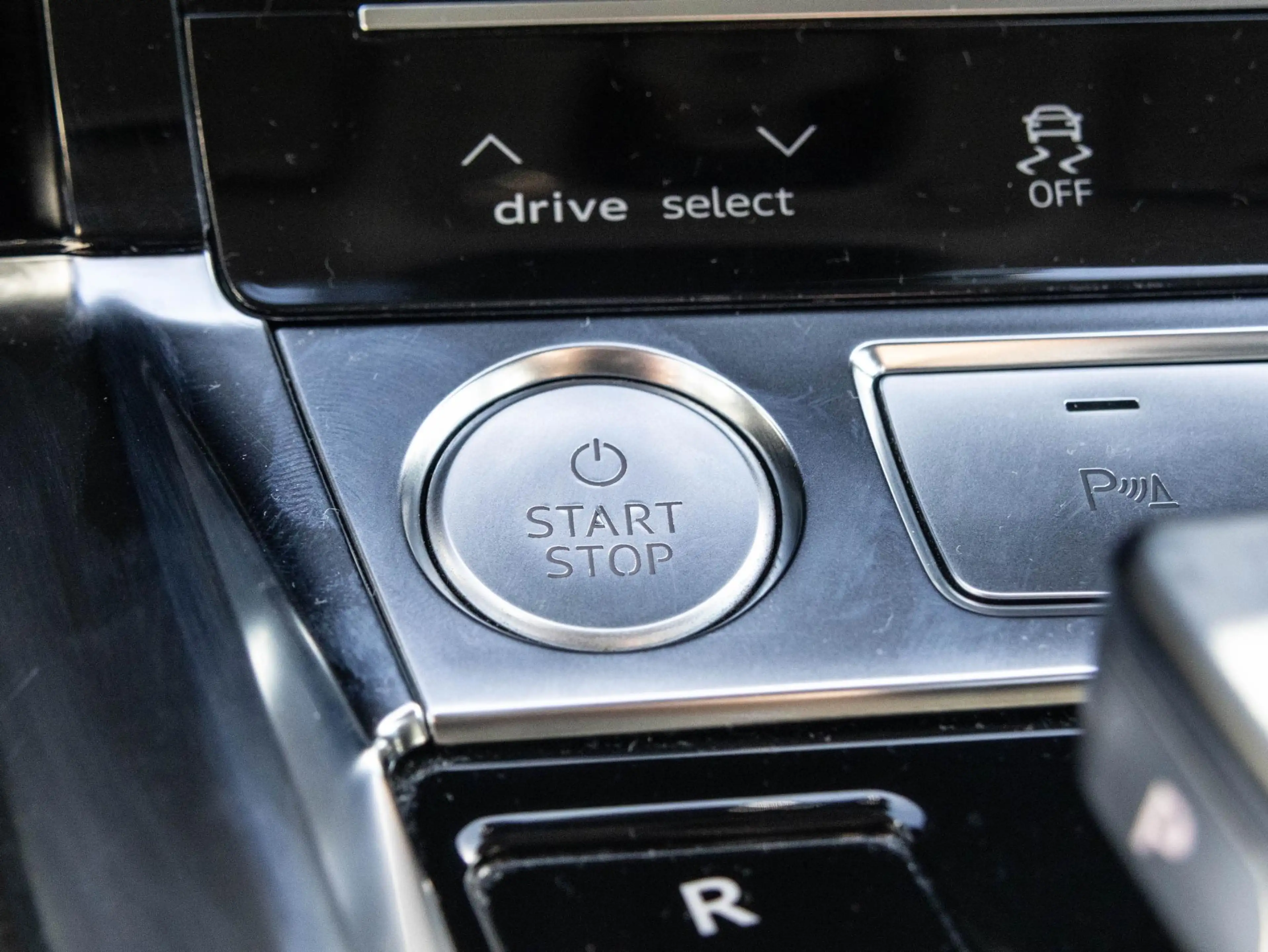 Audi e-tron e-tron 50 quattro Launch edition plus 71 kWh | SOH — photo 40