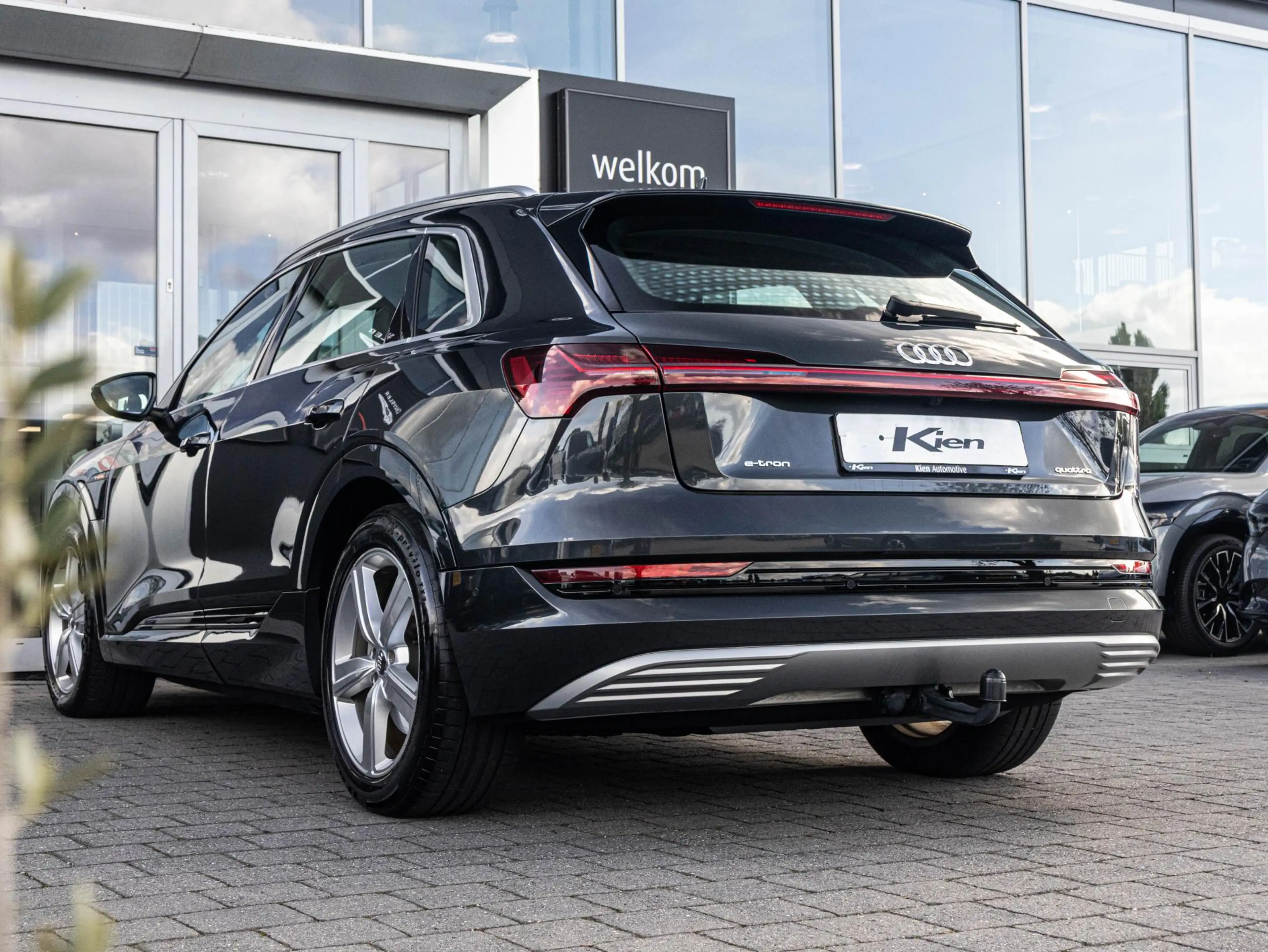 Audi e-tron e-tron 50 quattro Launch edition plus 71 kWh | SOH — photo 23