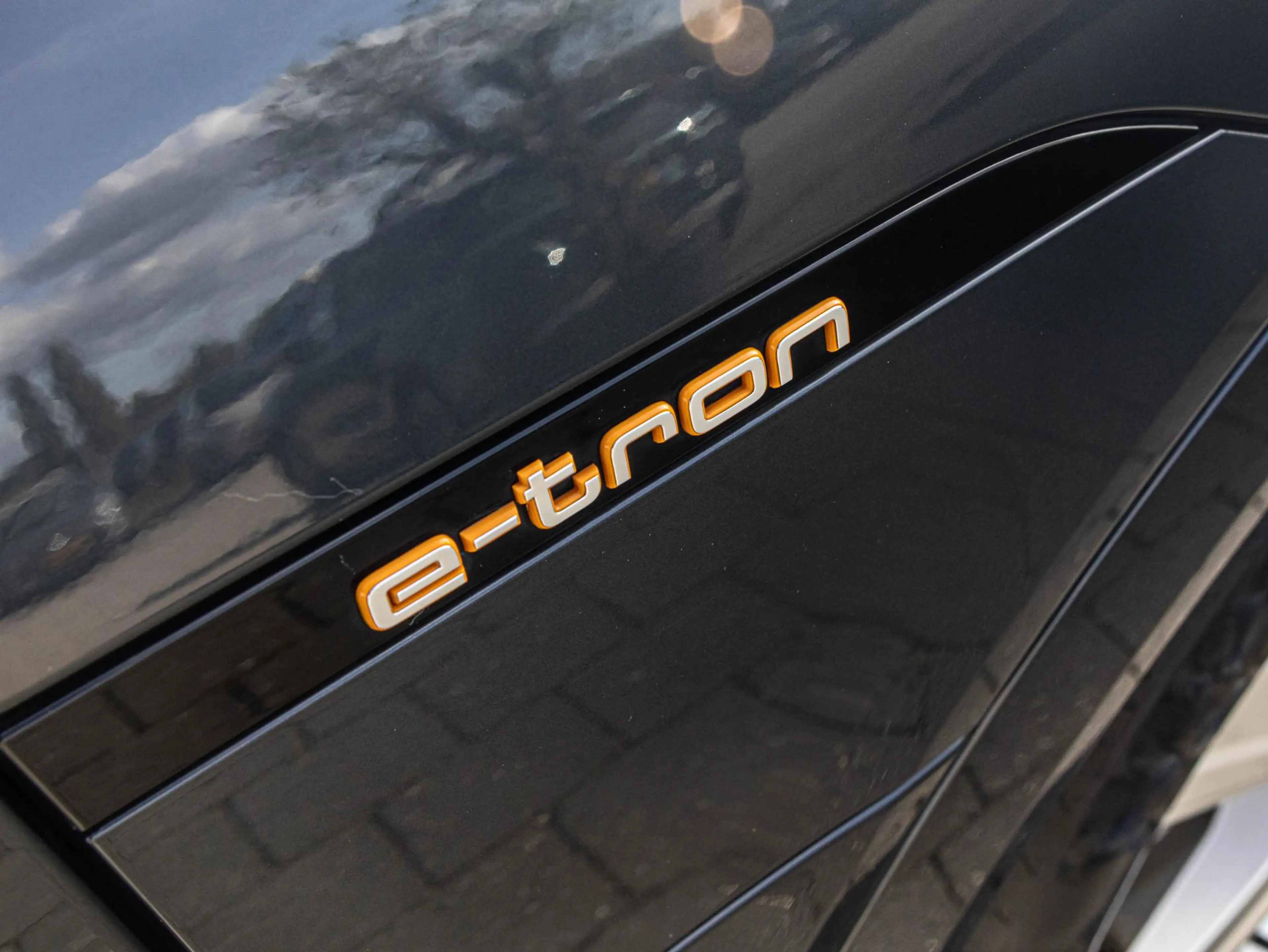 Audi e-tron e-tron 50 quattro Launch edition plus 71 kWh | SOH — photo 33