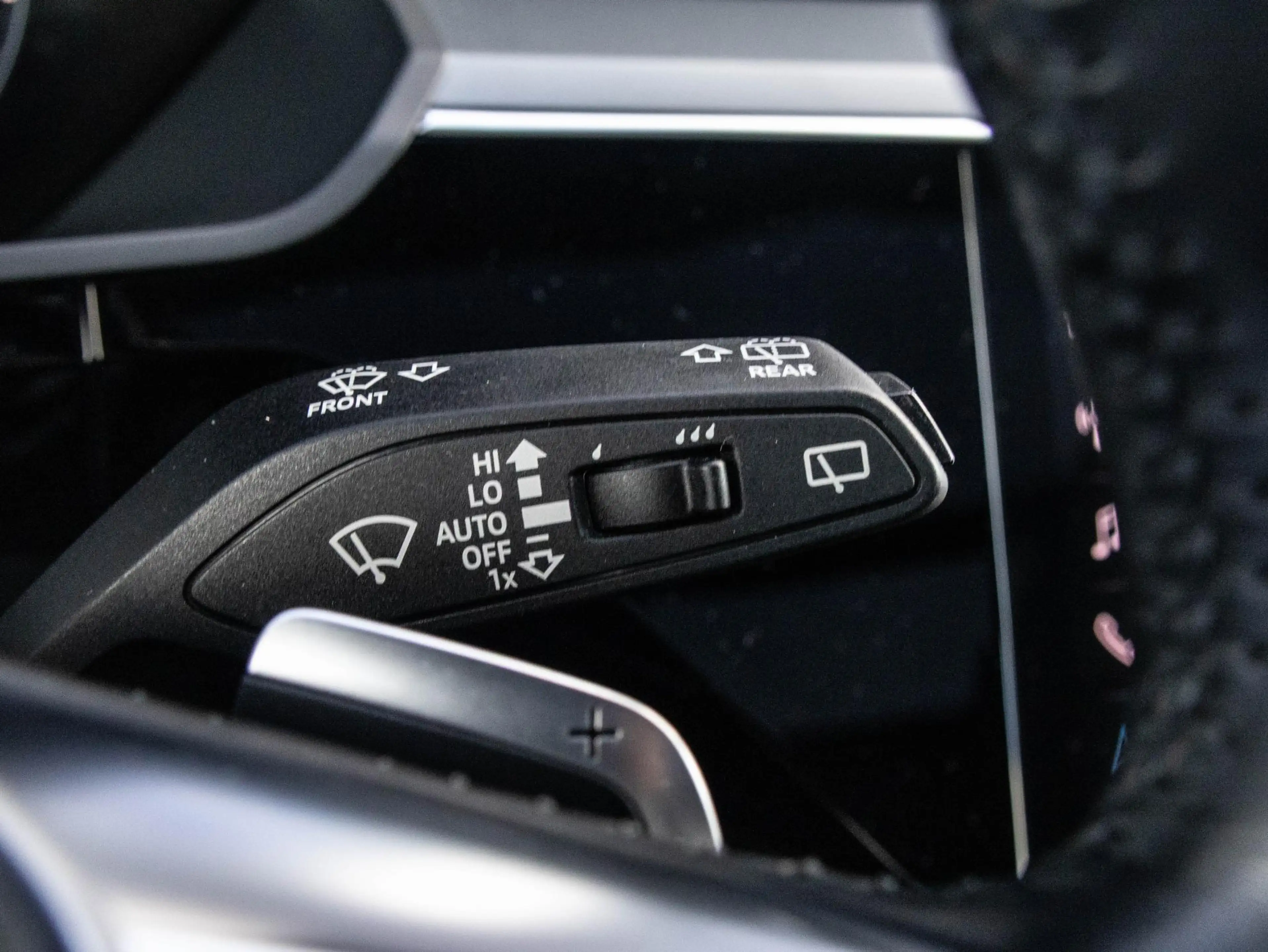 Audi e-tron e-tron 50 quattro Launch edition plus 71 kWh | SOH — photo 17