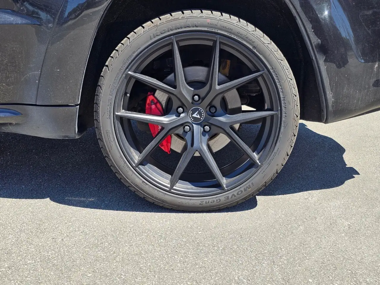 Jeep Grand Cherokee снимка Jeep Grand Cherokee