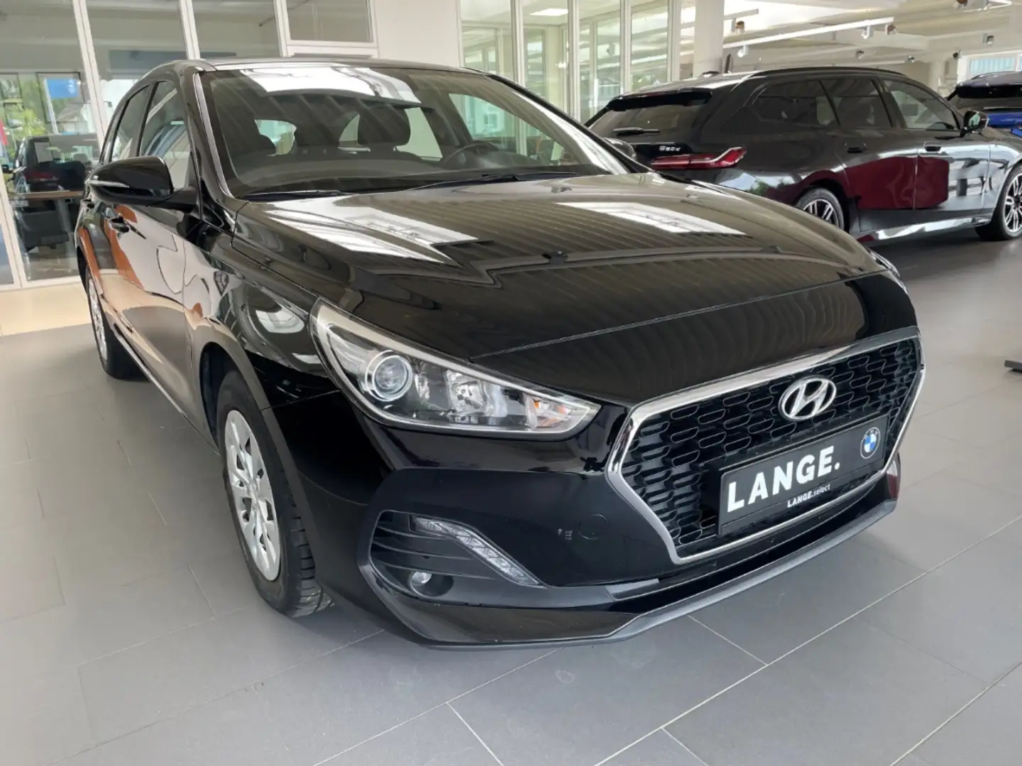 Hyundai i30 Kombi 1.4 Pure Negro - 2
