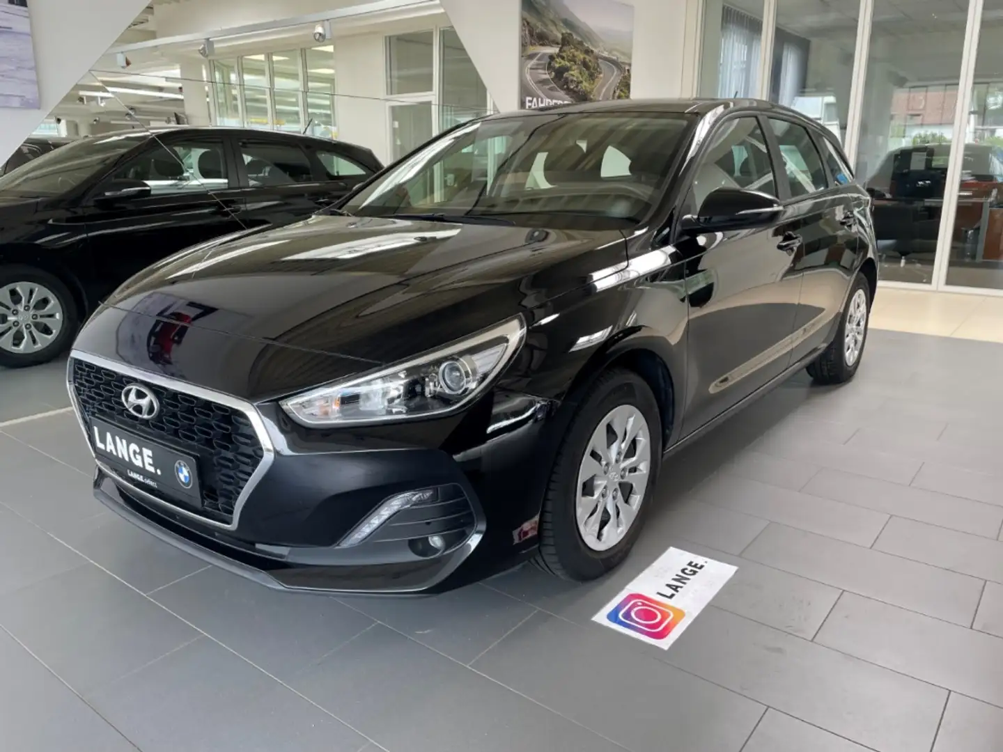 Hyundai i30 Kombi 1.4 Pure Negro - 1