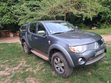 L200 2.5 TD 136 DBLE CAB INSTYLE A
