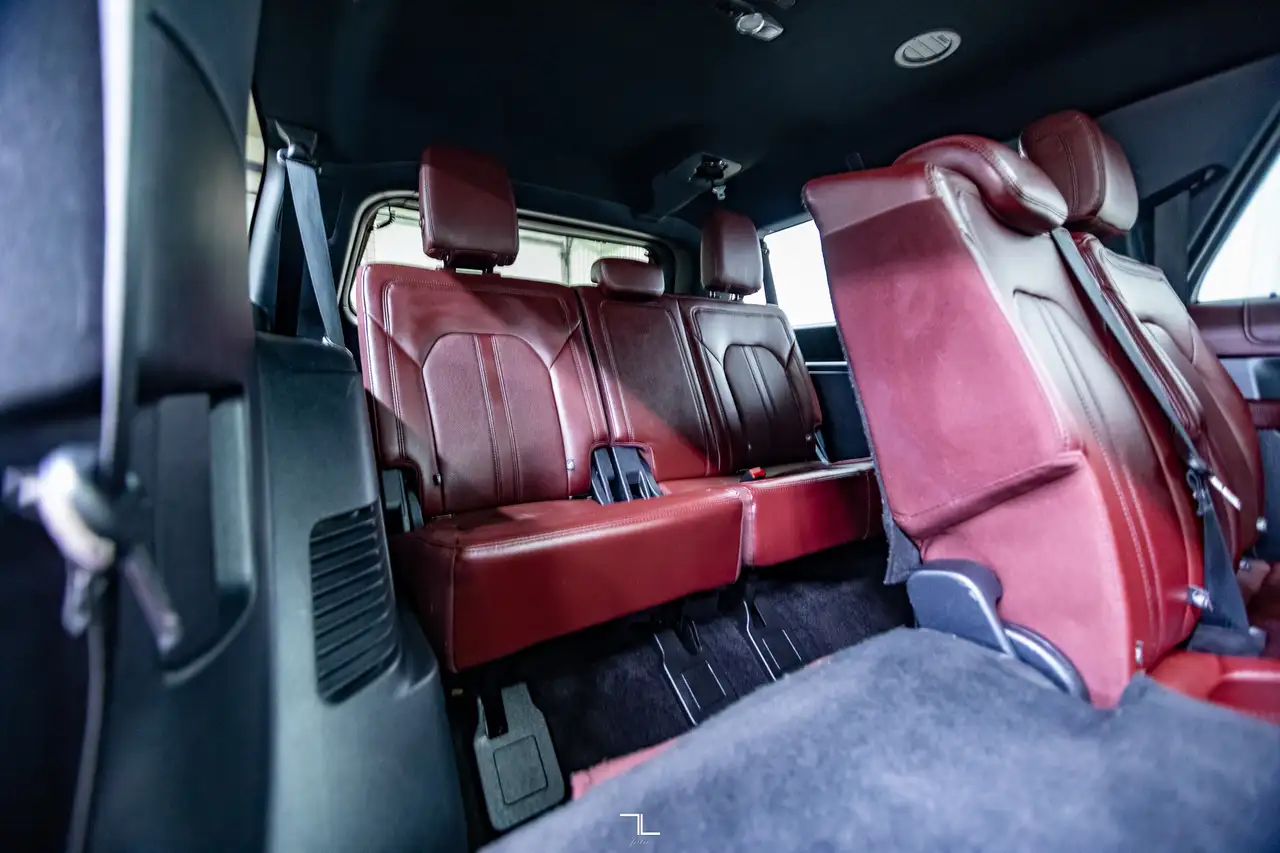 Ford Expedition снимка Ford Expedition