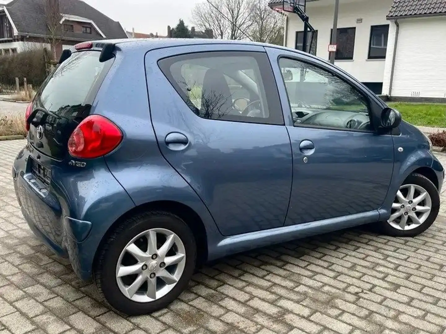 Toyota Yaris 1.0i+16v+Linea+Luna Blauw - 1