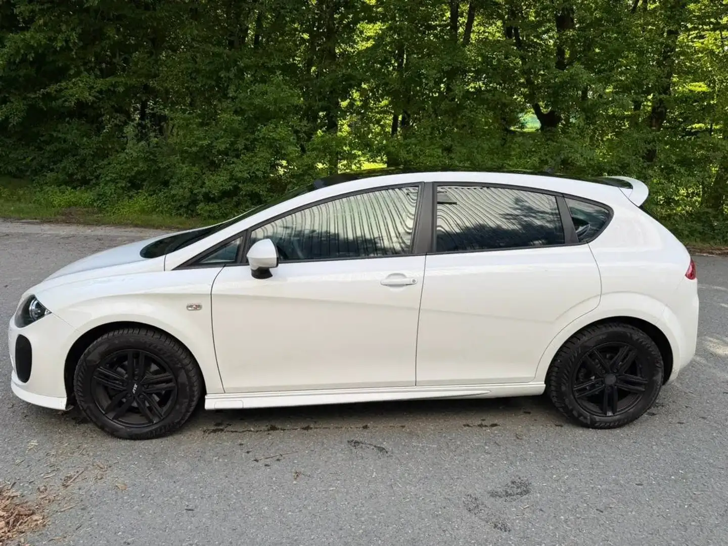 SEAT Leon Leon GT 1,2 TSI GT Weiß - 2
