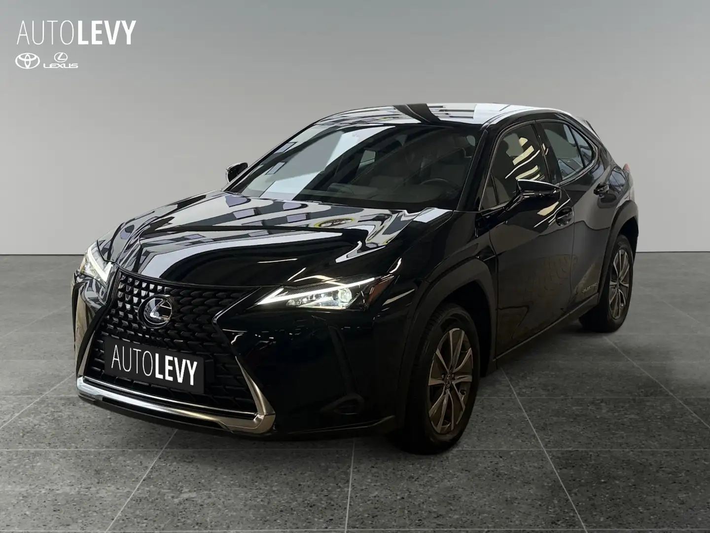 Lexus UX 300 e Basis +LED+CarPlay+Eletkrische Sitze+ Černá - 2