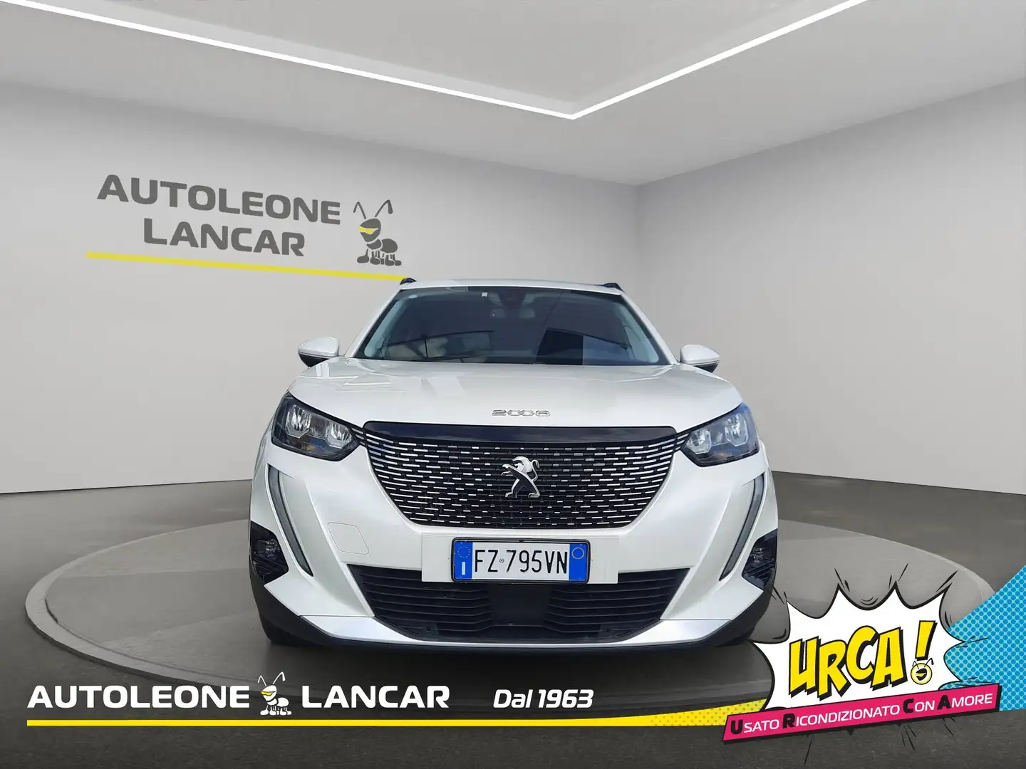 Peugeot 2008 1.2 Puretech Turbo Allure 130cv E6 Bianco - 2
