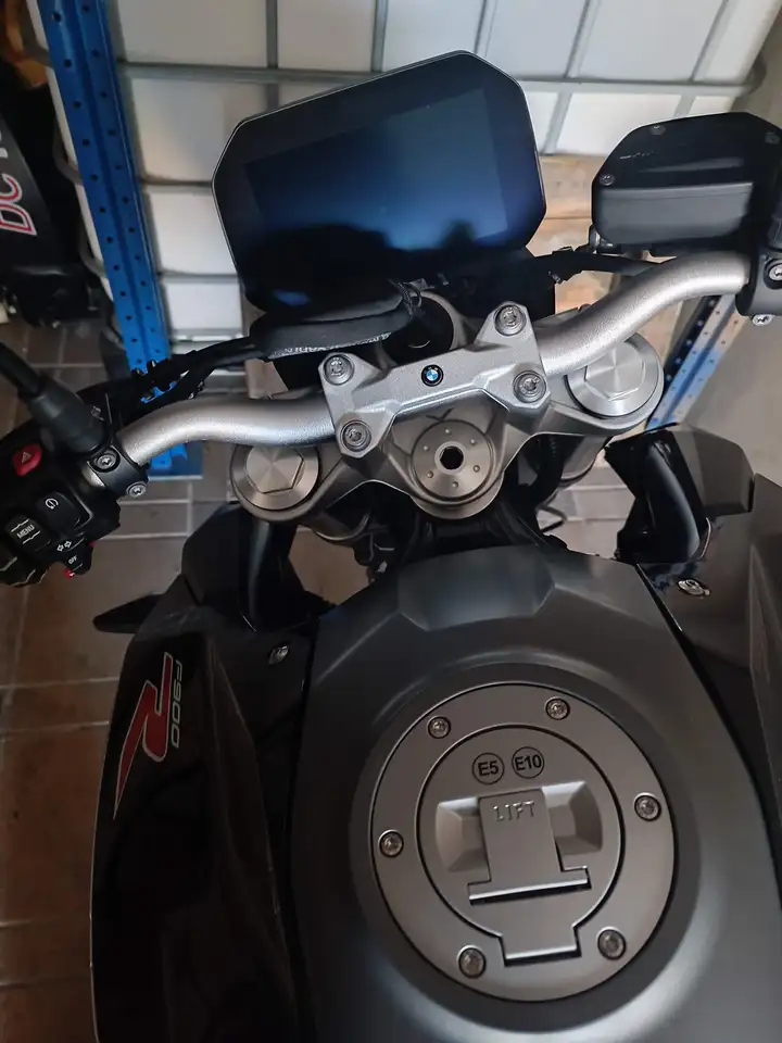 BMW F 900 R