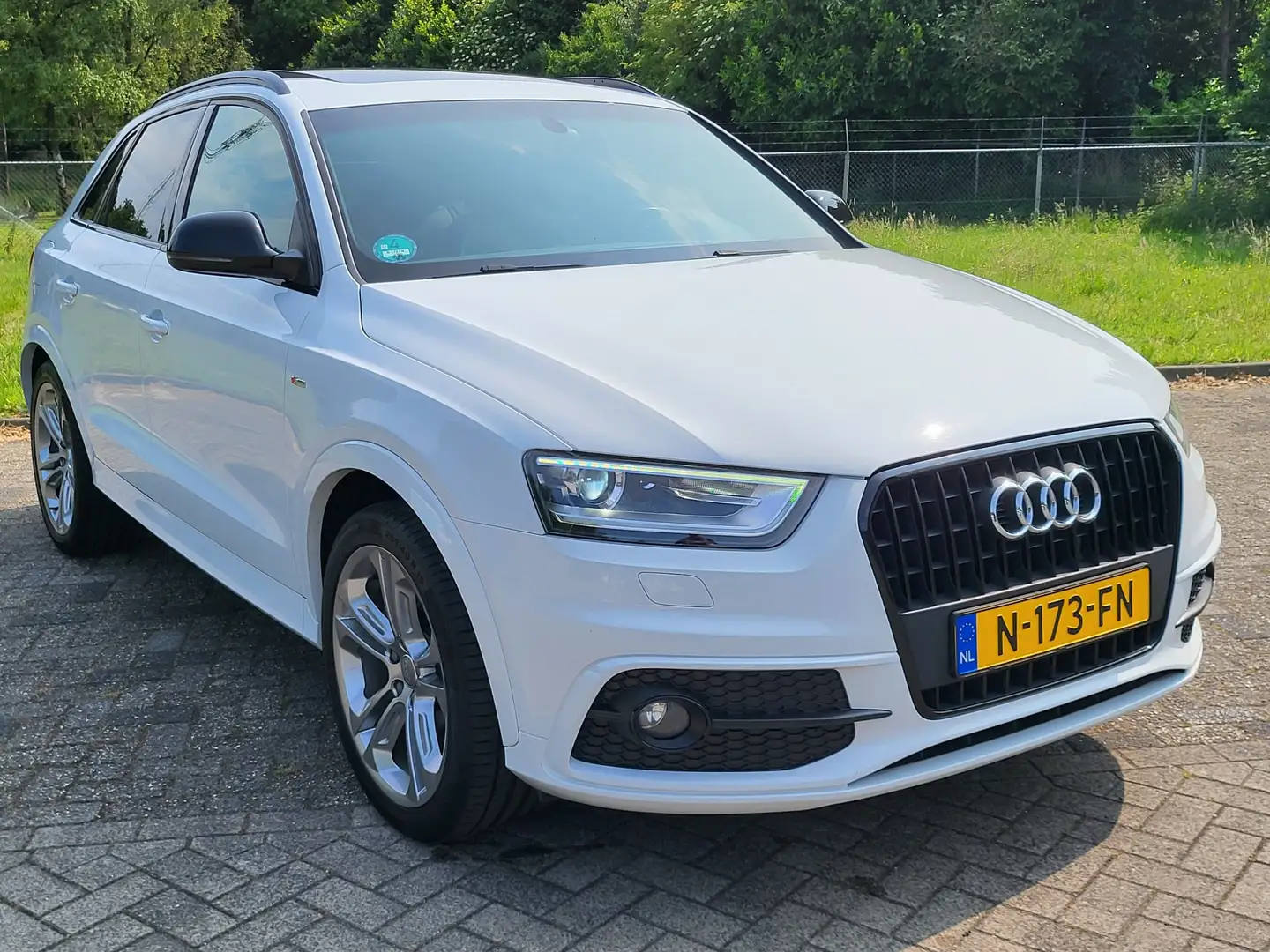 Audi Q3 AUDI Q3 1.4 Tfsi S-LINE, PANO, TREKH, VOLL OPTIES Білий - 2