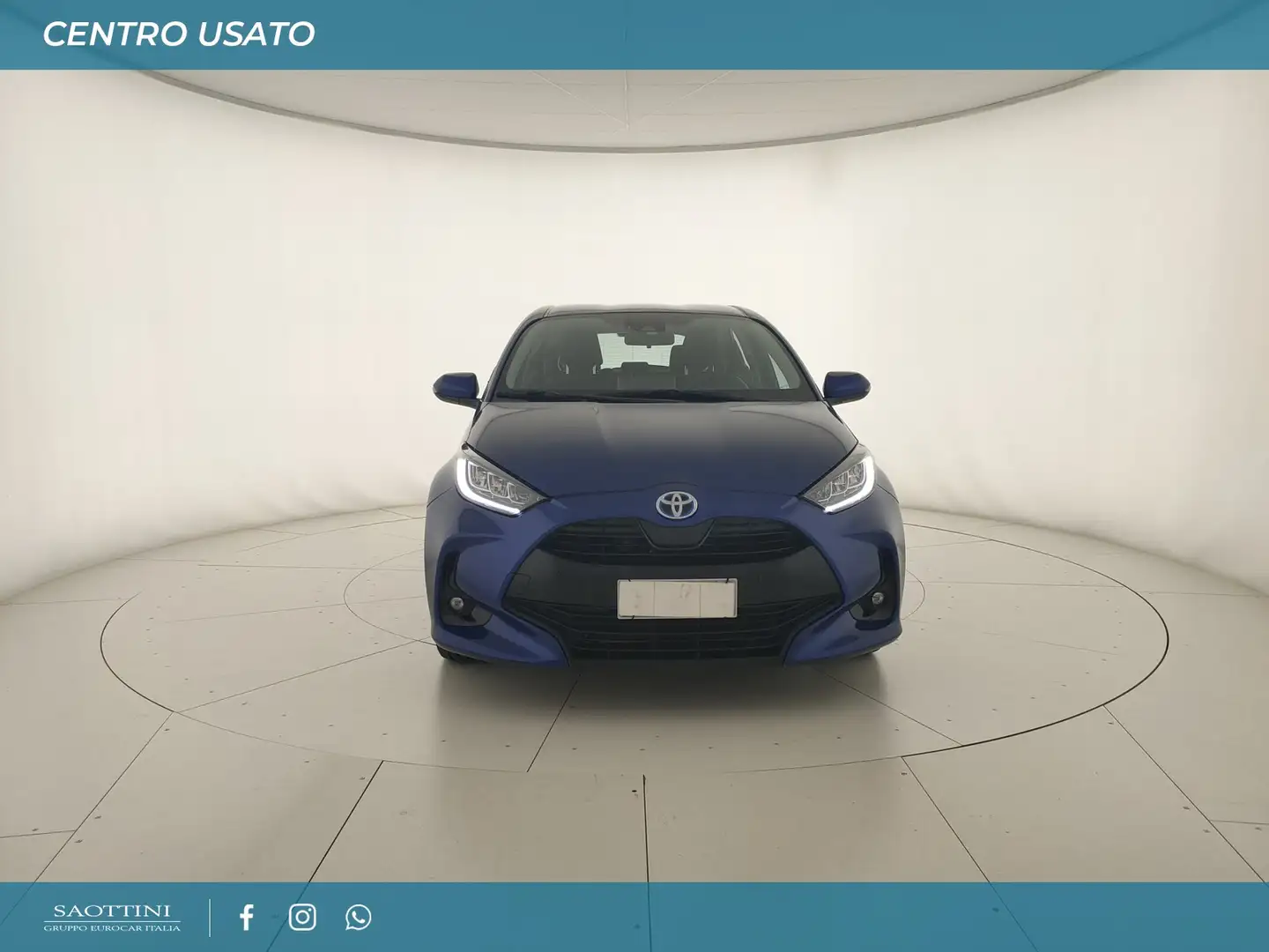 Toyota Yaris 1.5h Business Blu/Azzurro - 2
