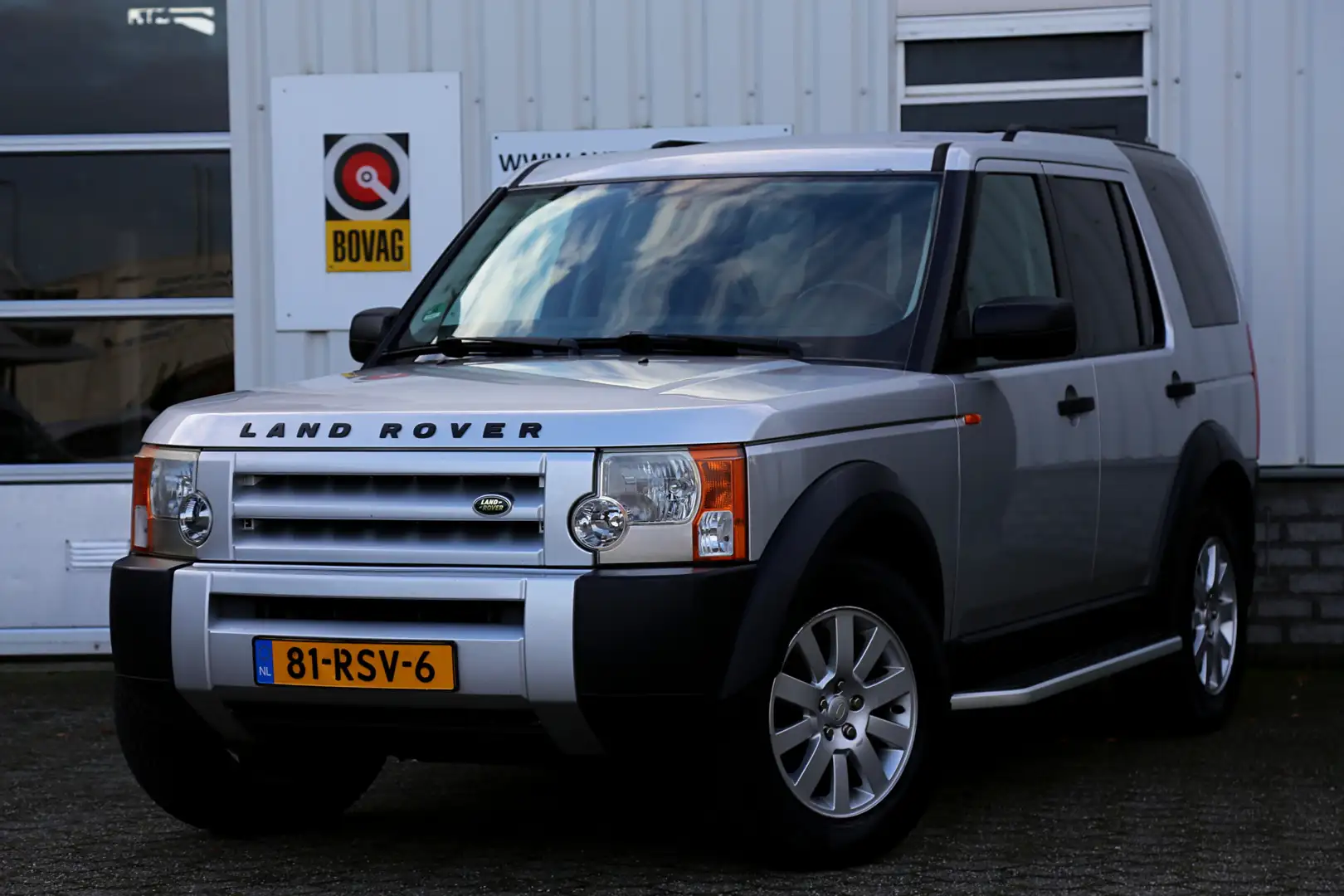 Land Rover Discovery 3 4.0 V6 4WD SE Automaat*Perfect Onderh.*Youngtime siva - 1