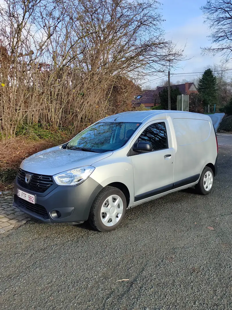 Dacia Dokker Dokker lichte vracht utilitaire Zilver - 1