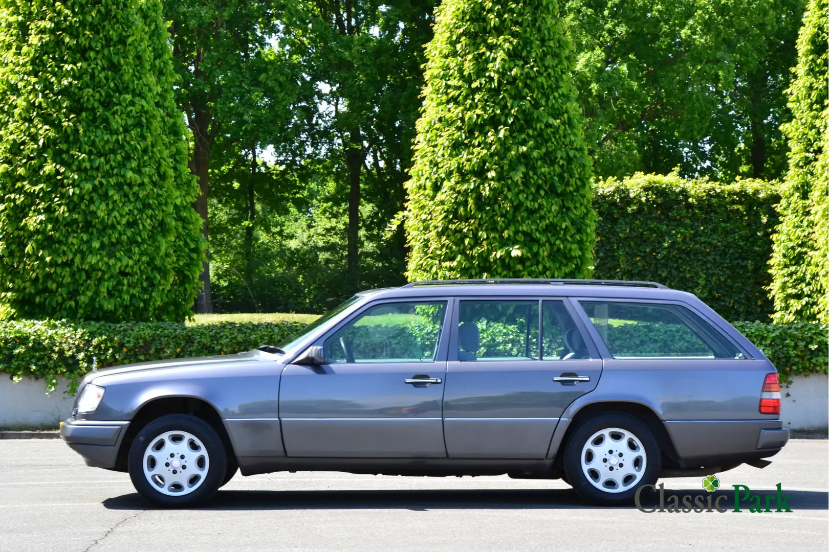 Mercedes-Benz E 280 Kombi Grijs - 2