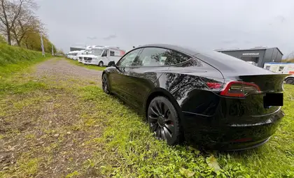 Annonce voiture d'occasion Tesla Model 3 - CARADIZE