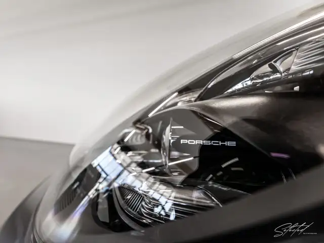 Porsche Panamera 4 E-Hybrid Sport Turismo PlatiniumEdition Ansicht 47