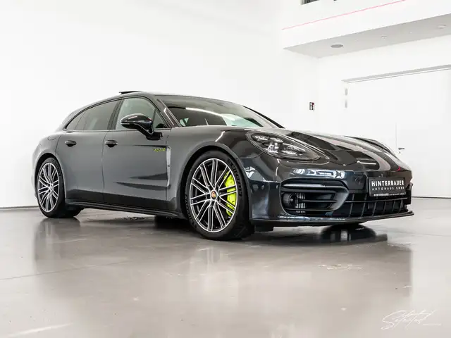 Porsche Panamera 4 E-Hybrid Sport Turismo PlatiniumEdition Ansicht 22