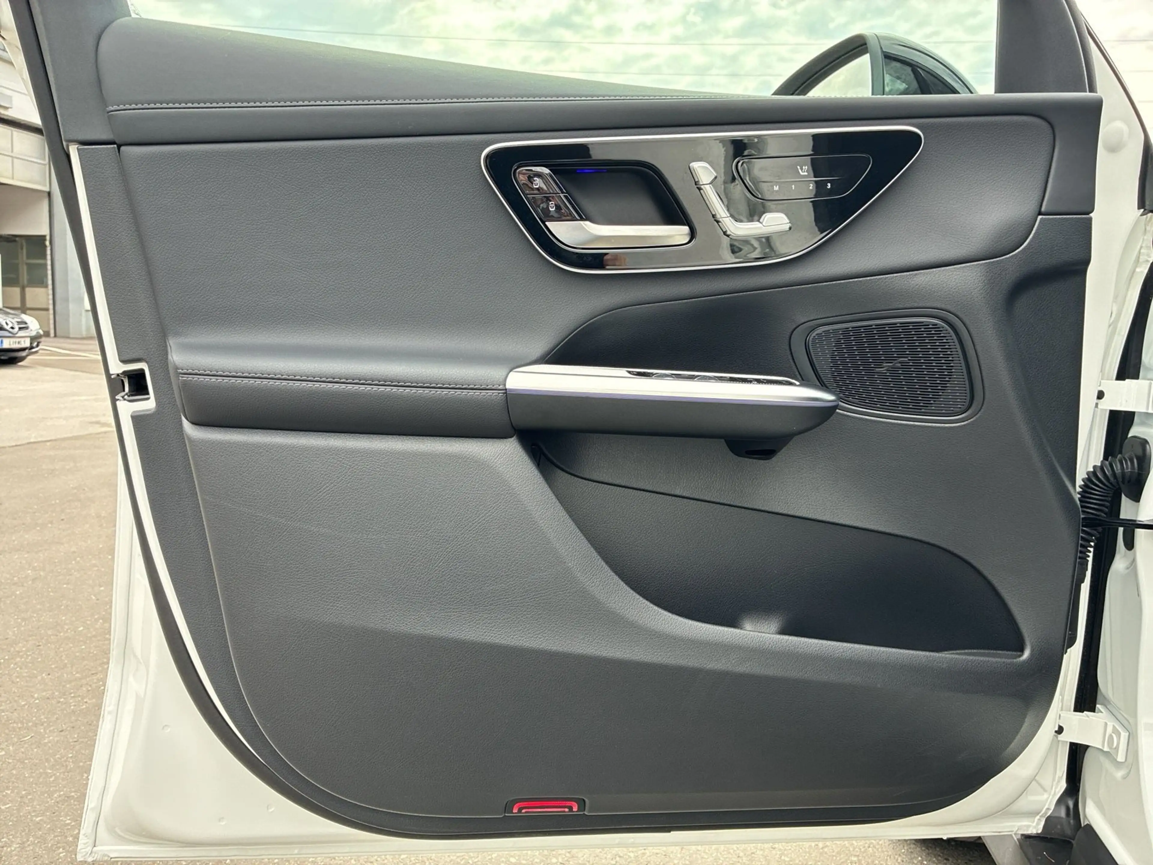 Mercedes-Benz GLC 200 d 4MATIC Österreich-Edition SHZ EASY-PACK — photo 11