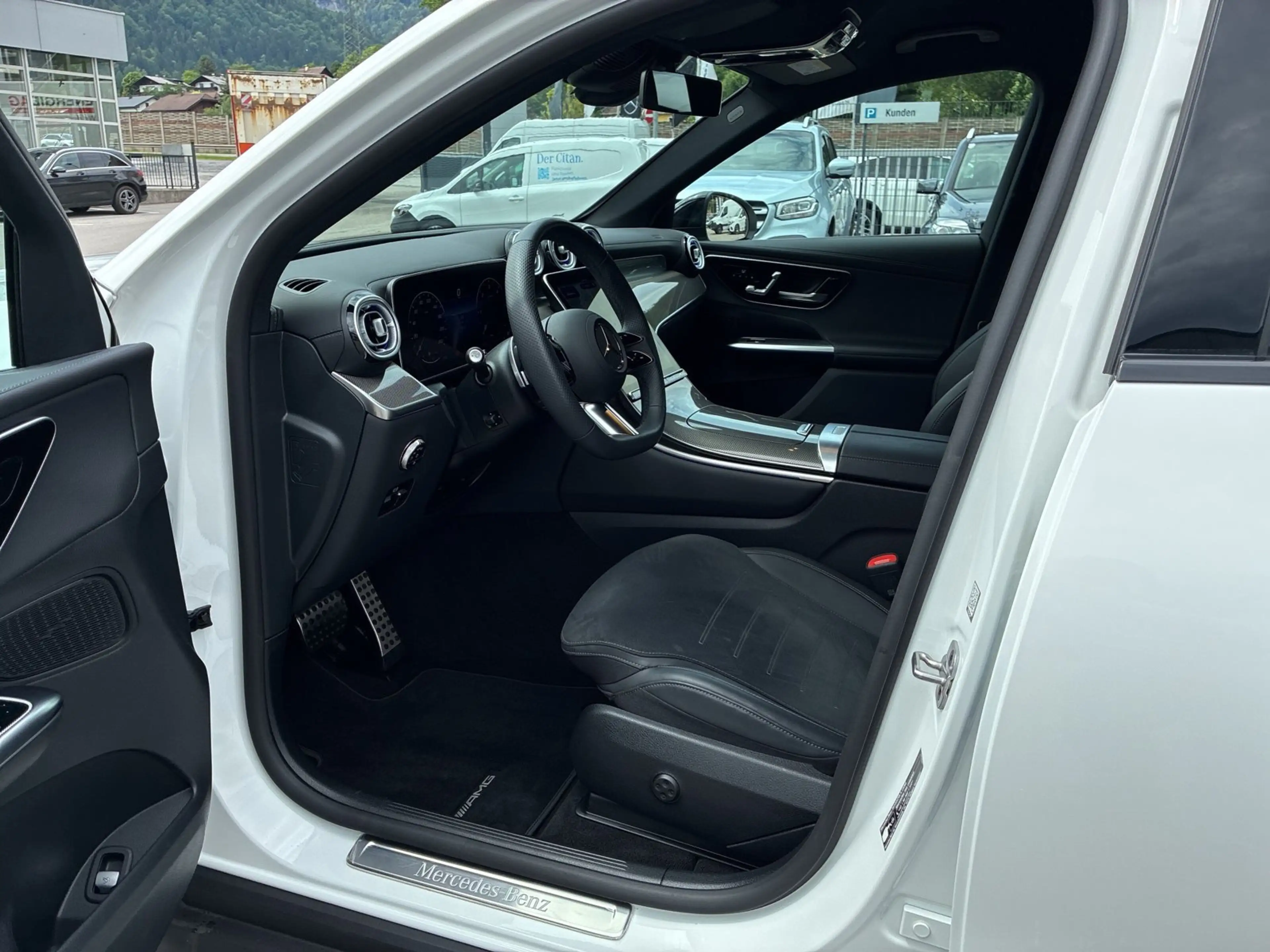 Mercedes-Benz GLC 200 d 4MATIC Österreich-Edition SHZ EASY-PACK — photo 12