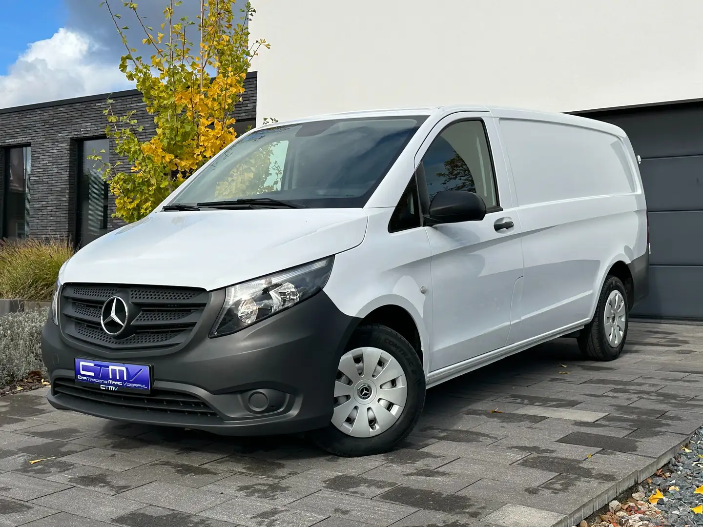 Mercedes-Benz Vito 114CDi L2 Navi-CAM-DAB-Airco € 19500 ex btw! Wit - 1