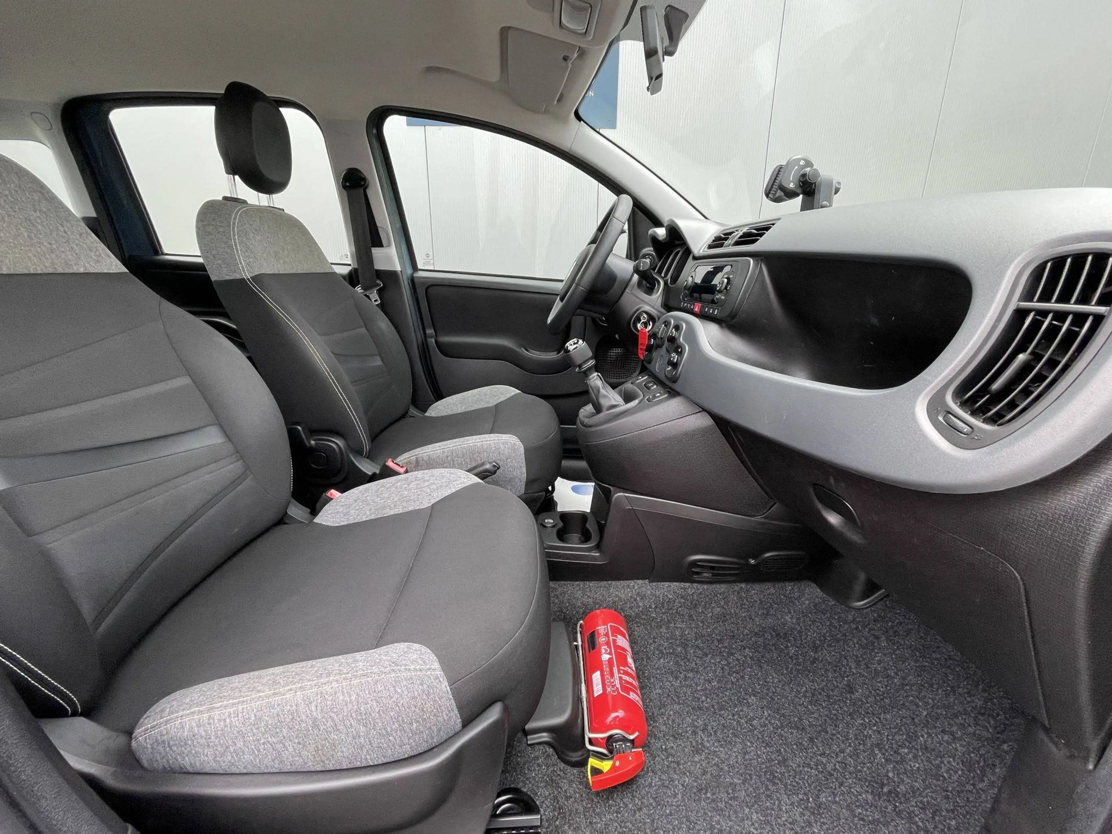 Fiat Panda — photo 12