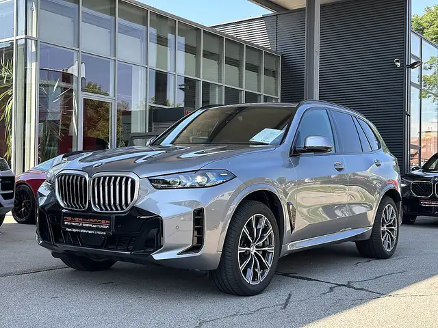 BMW X5 xDrive30d M-Paket Aut. / Iconic Glow / Sportsit... Ansicht 2