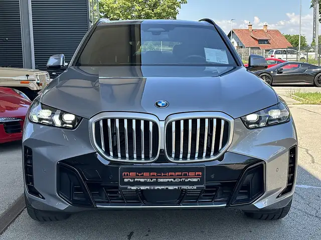 BMW X5 xDrive30d M-Paket Aut. / Iconic Glow / Sportsit... Ansicht 4